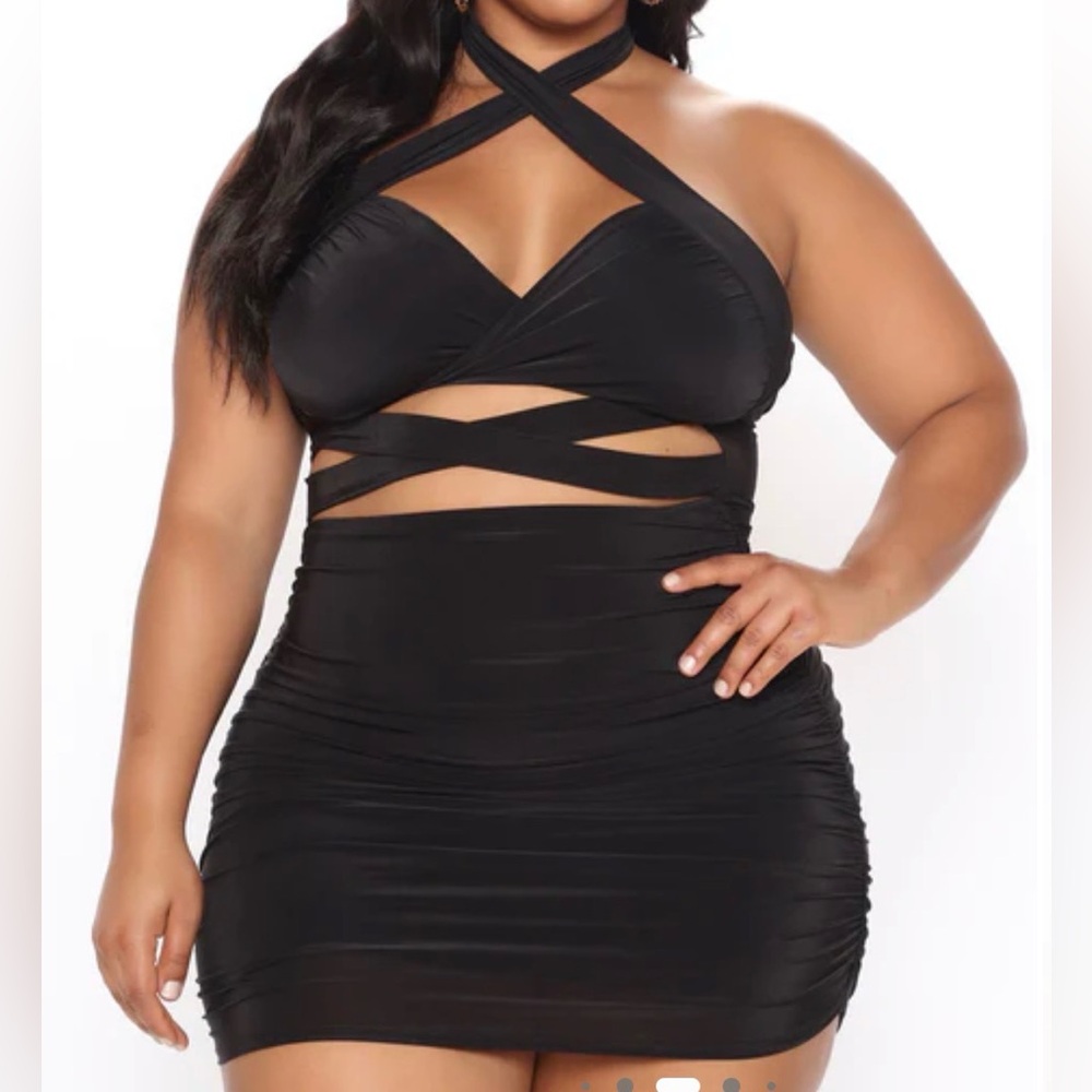 Fashion Nova Strapless Black Dress